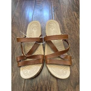 Crocs Womens Sandals Size W 8 Brown Platform Wedge Criss Cross Straps Casual